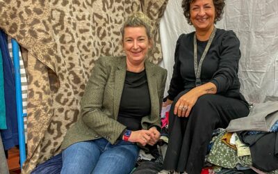 Geen dag is hetzelfde bij de textielafdeling van GoudGoed: lees meer over projectleider Anita en werkbegeleidster Nienke